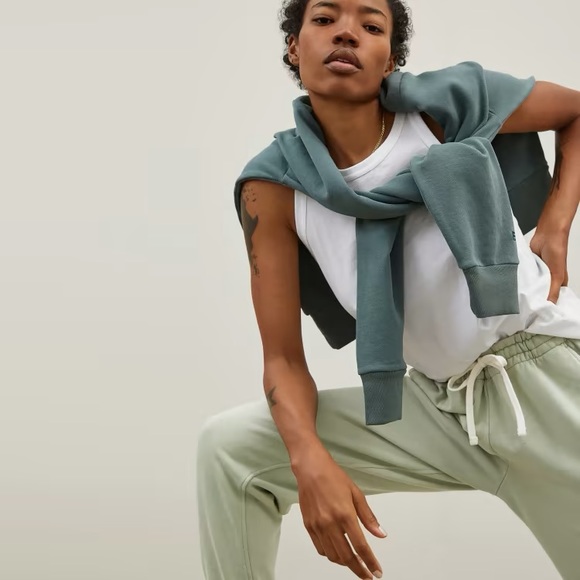 Everlane The Track Jogger Sweatpants In Light Green - Picture 4 of 4